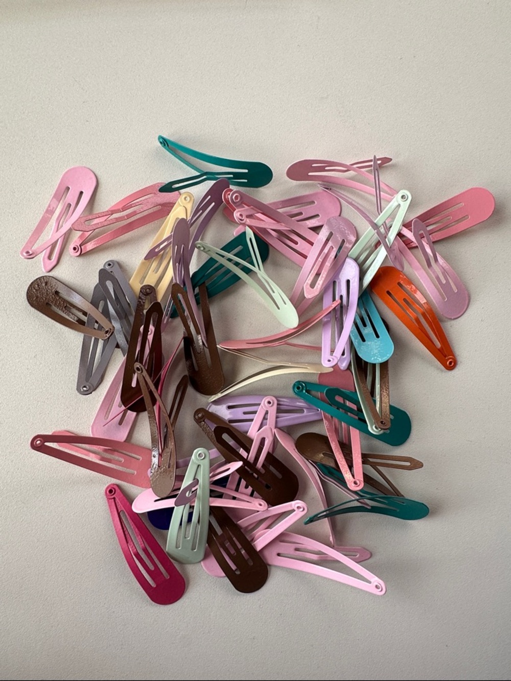 🎀Kids Multicolor Snap Hair Clips - Pack of Assorted Colors